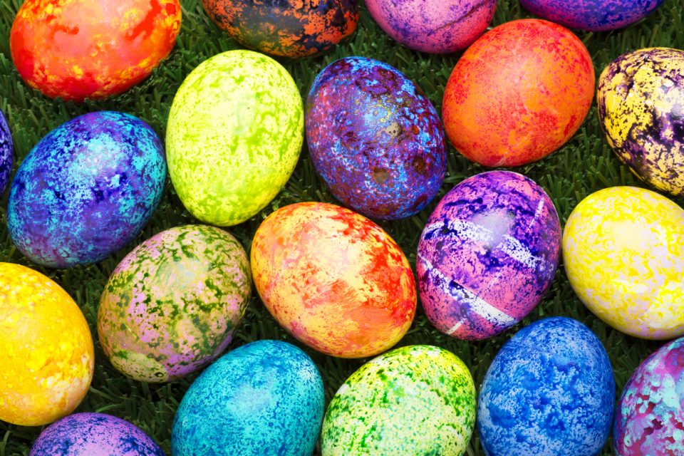 Colorful Speckled Easter Eggs for Easter Egg Hunt